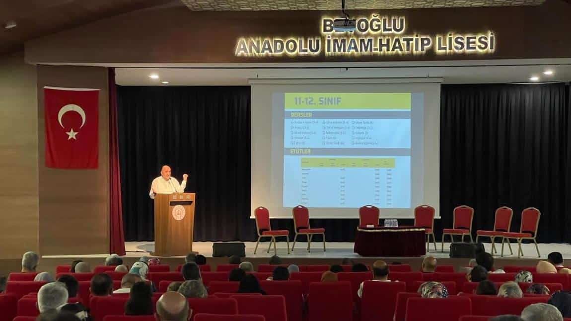 Hazırlık Sınıfı Velileri Oryantasyon Toplantısı