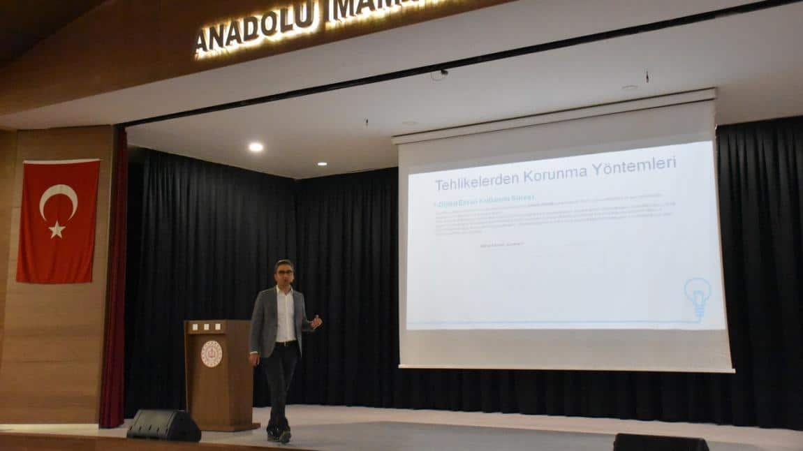 “Güvenli İnternet” Semineri